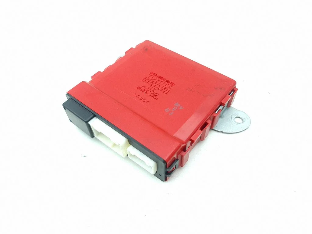 Pozostałe sterowniki i moduły 8943053011