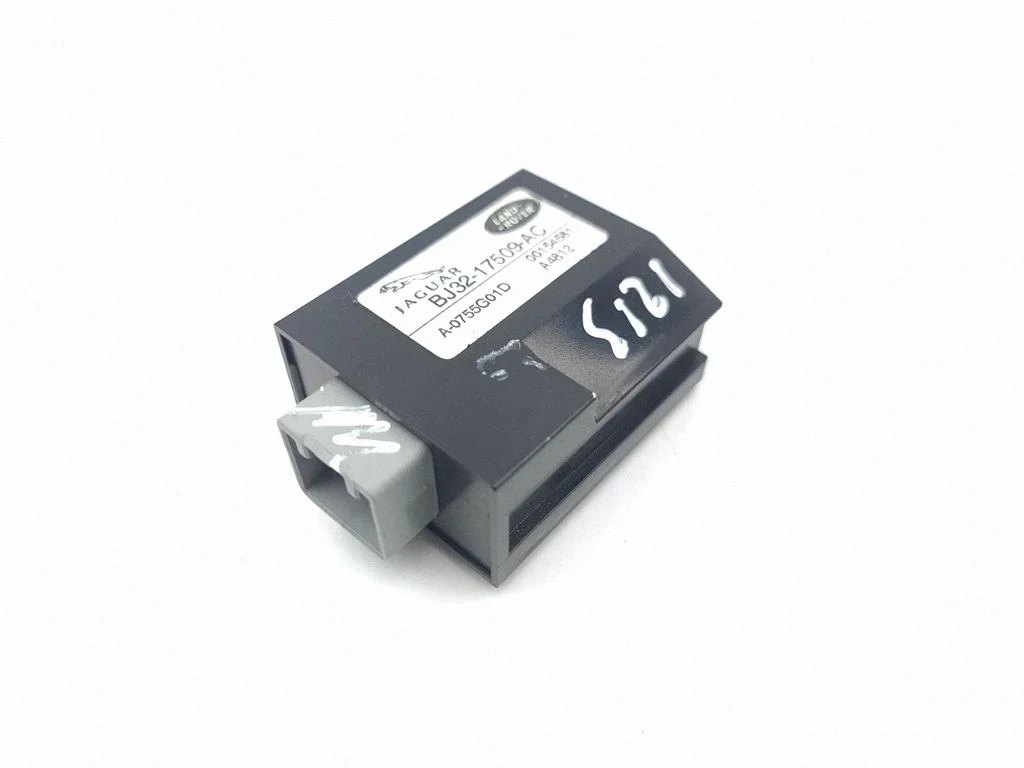 Pozostałe sterowniki i moduły BJ3217509AC