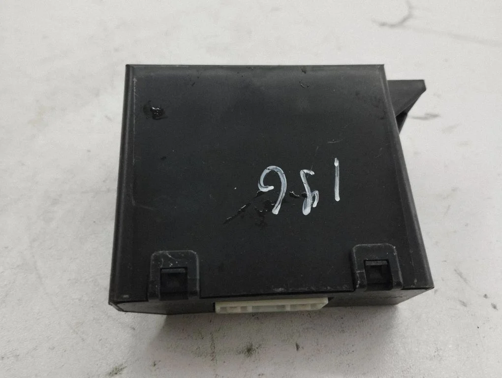 Other control units/modules 886500F040