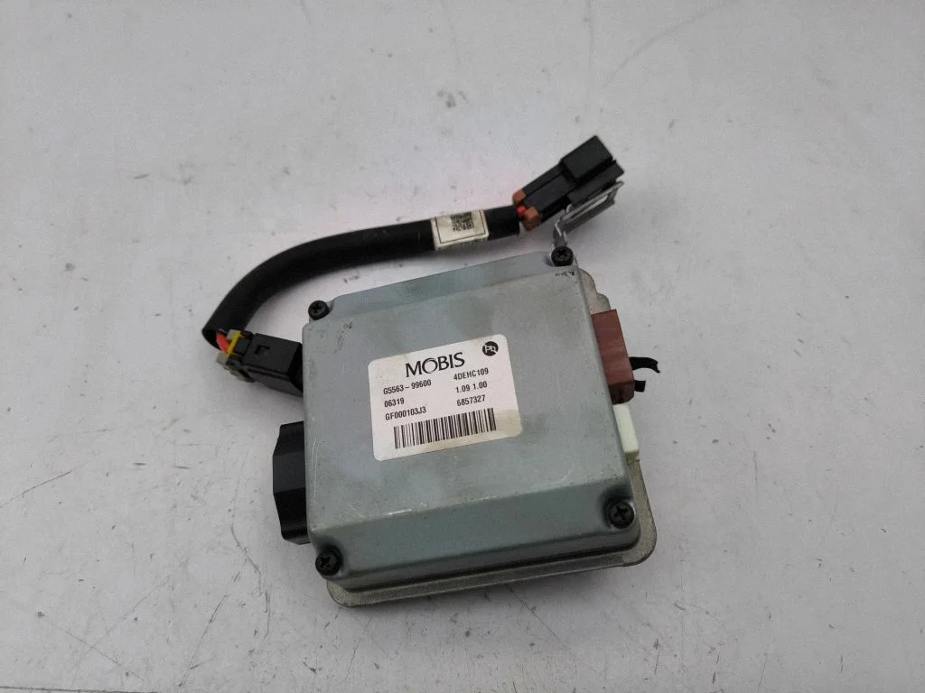 Stūres pastiprinātāja vadības bloks G556399600