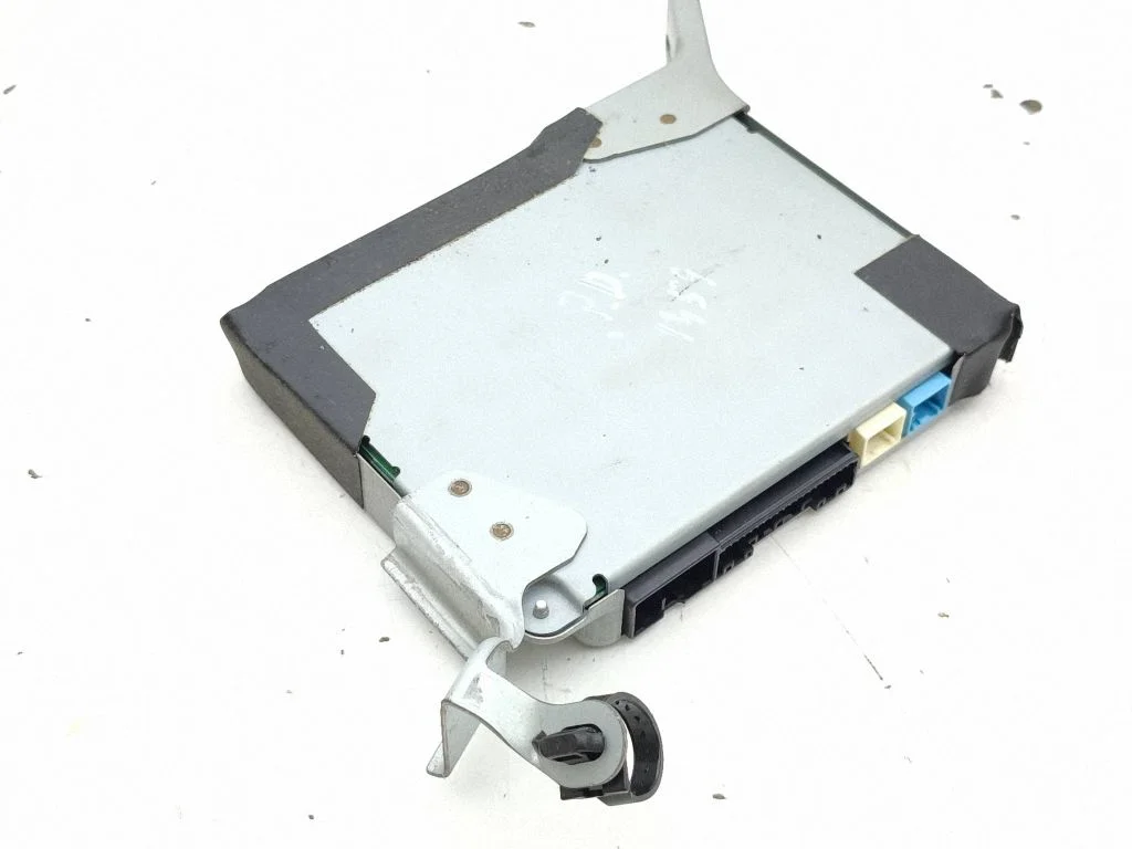 Parking PDC control unit/module 8679253080