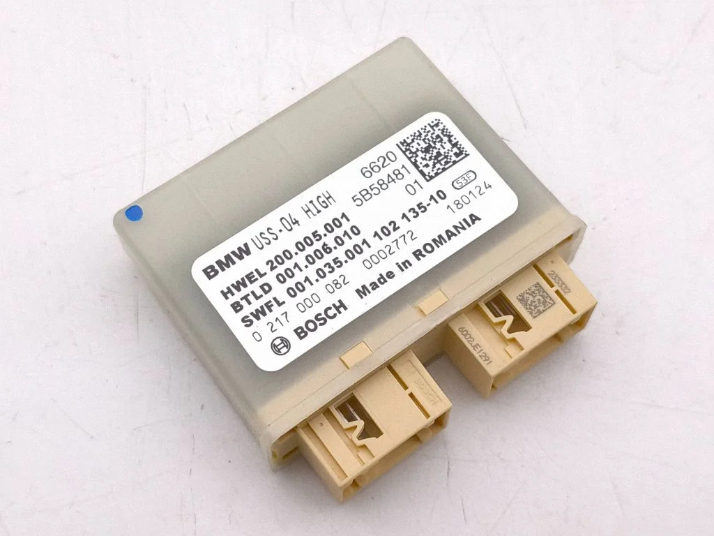 Parkimisandurite (PDC) juhtplokk – BMW i4 (2021-)