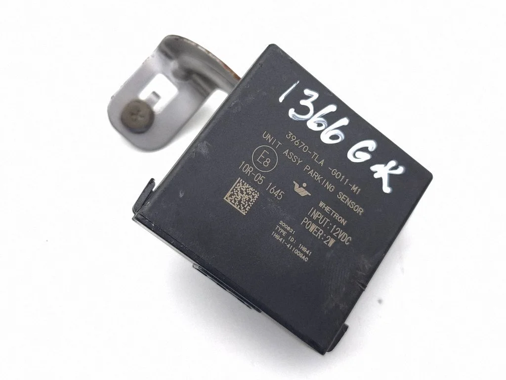 Parking PDC control unit/module 39670TLAG011M1