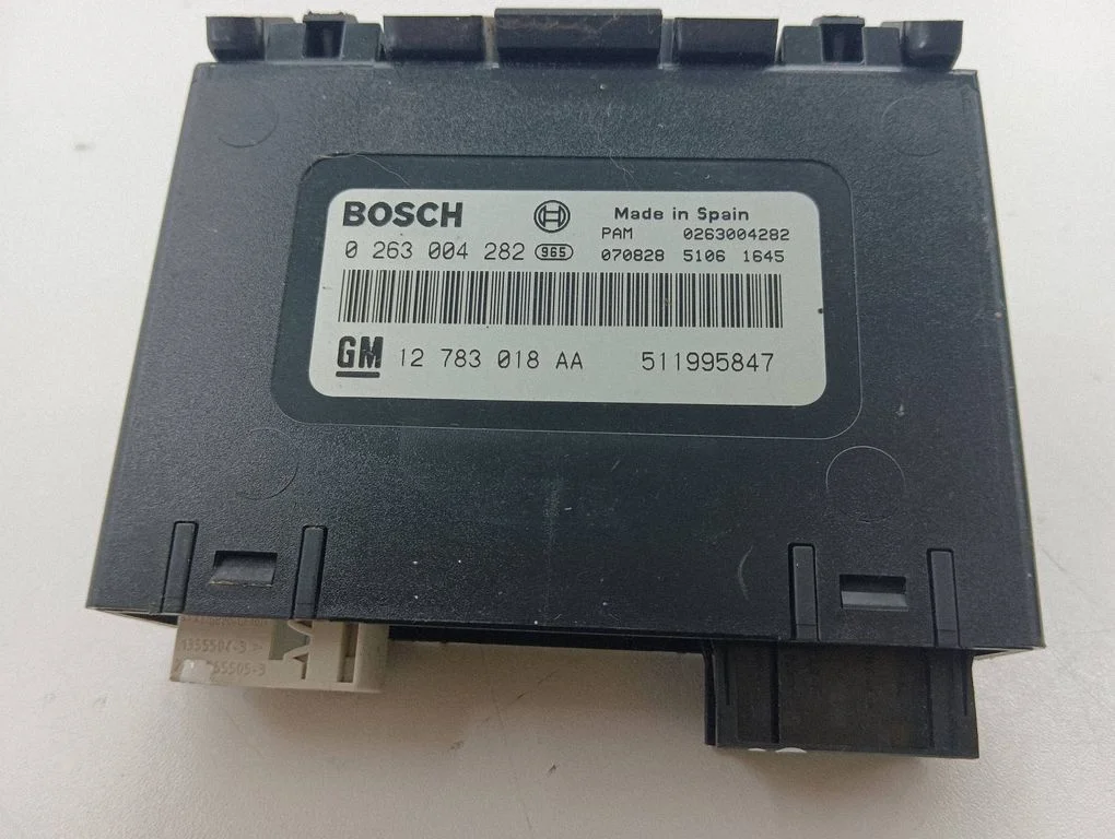 Parkošanās (PDC) sensoru vadības bloks 12783018AA