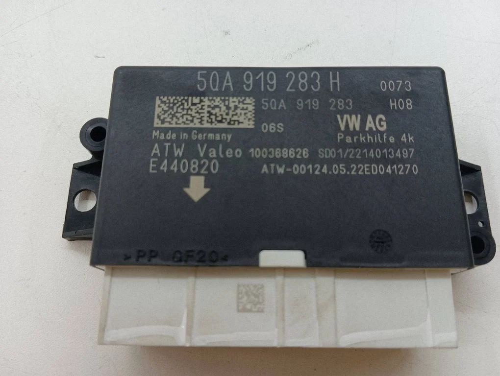 Parking PDC control unit/module 5QA919283