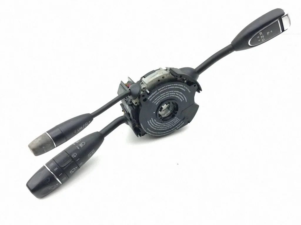 Wiper turn signal indicator stalk/switch A1645450716