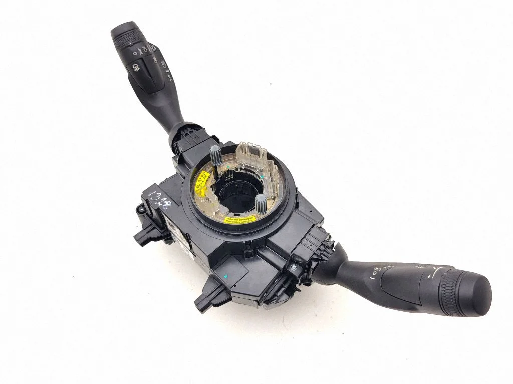 Wiper turn signal indicator stalk/switch – Volvo S90, V90 (2016-)