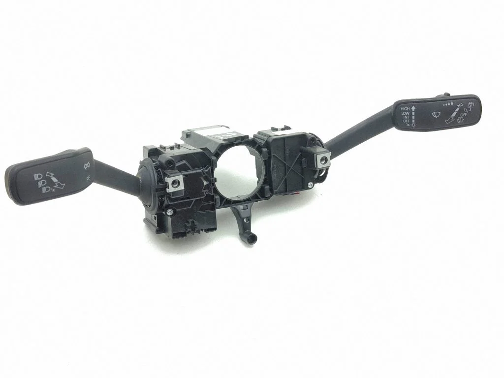 Sviru komplekts 2Q0953521S