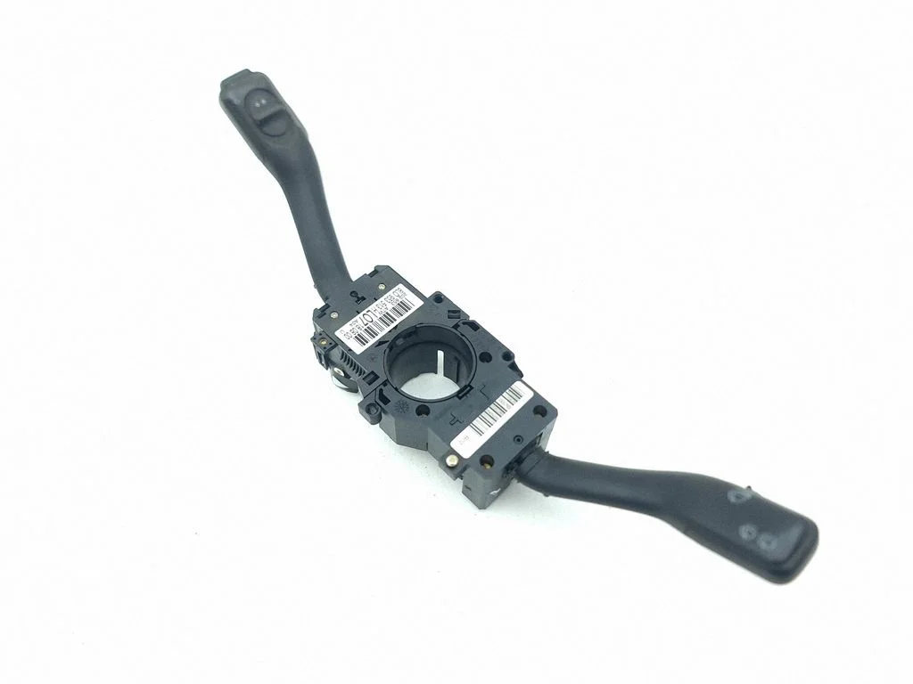 Hoobade komplekt 8L0953513H