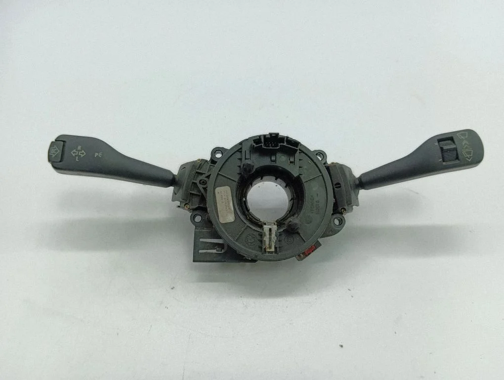 Wiper turn signal indicator stalk/switch 8363664