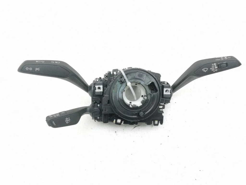 Wiper turn signal indicator stalk/switch 8V0953521HD