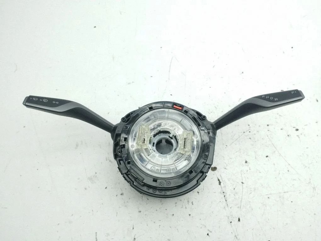Wiper turn signal indicator stalk/switch 109766200O