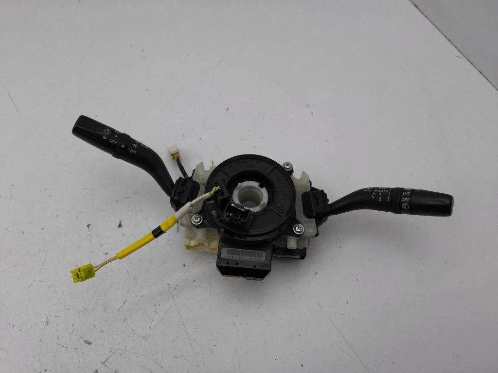 Wiper turn signal indicator stalk/switch 2981Z07