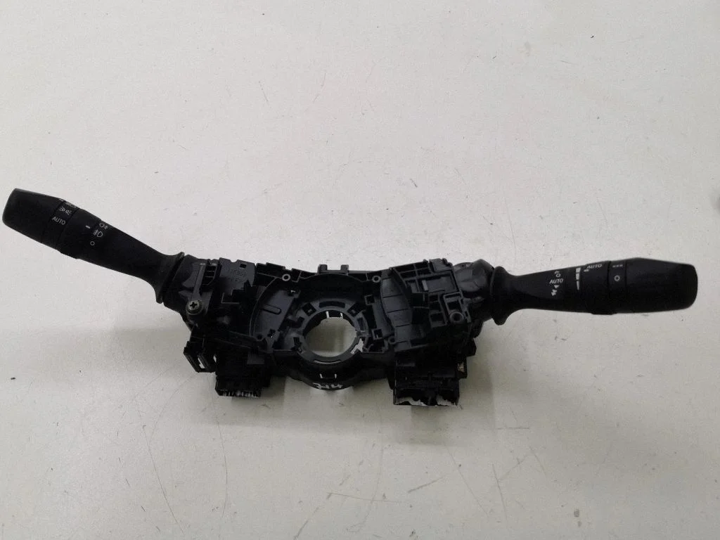Sviru komplekts – Toyota C-HR I (2016-2023)