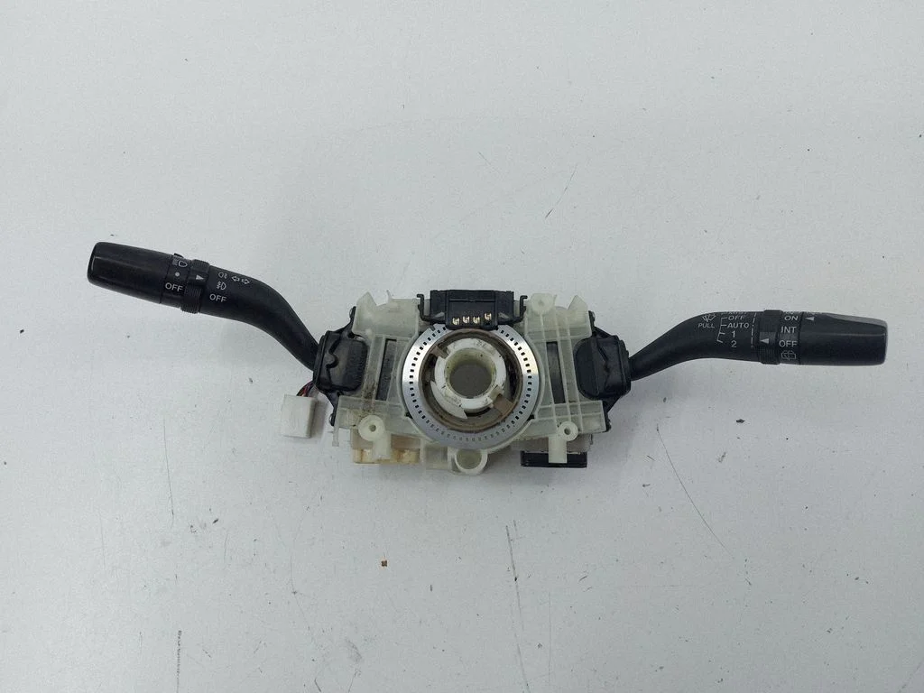 Wiper turn signal indicator stalk/switch EH17