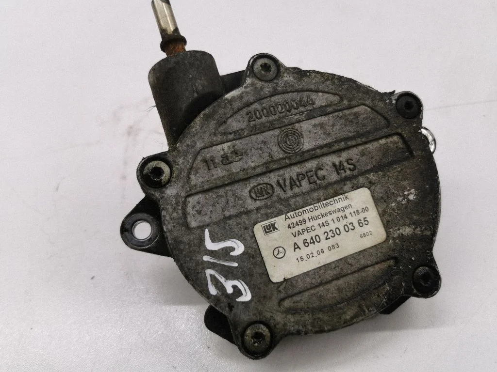 Vacuum pump – Mercedes-Benz B-Class W245 (2005-2011)