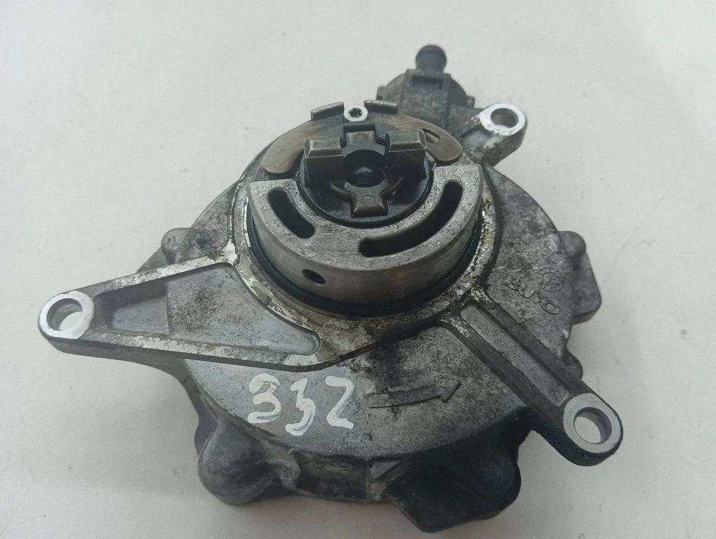 Vacuum pump 36300RL0G011M2