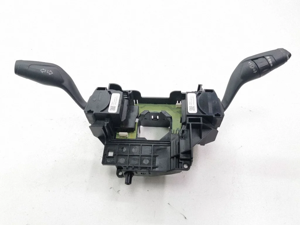Sviru komplekts – Ford C-MAX II (2010-2019)
