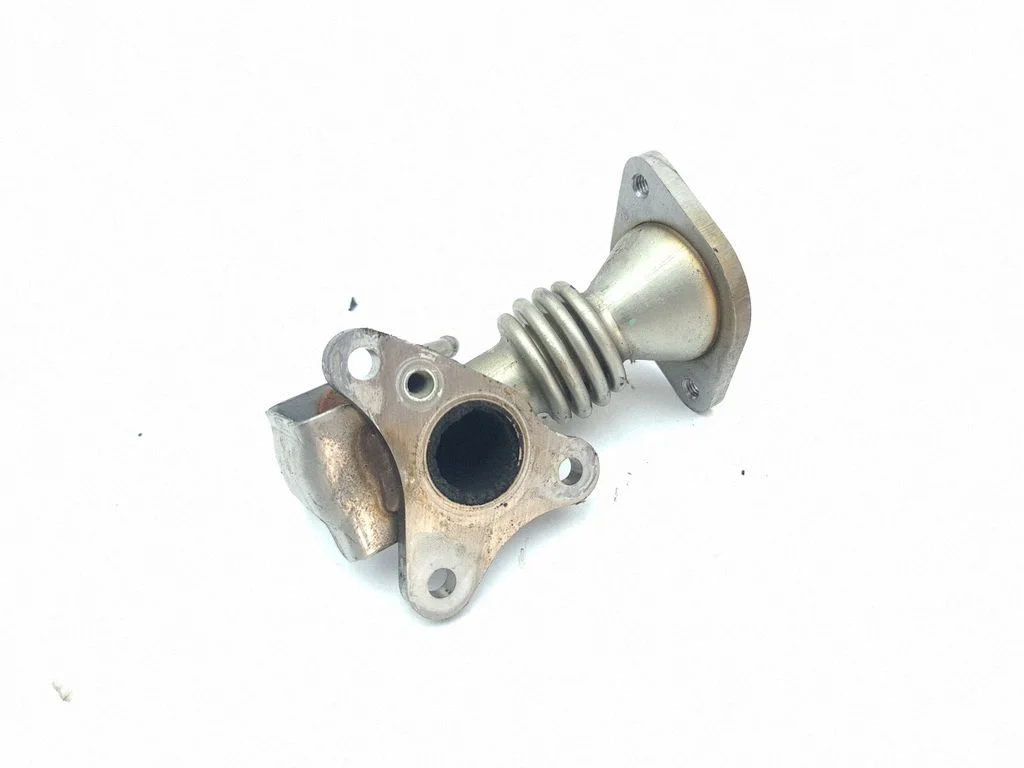 EGR-klapi toru (-d)/ voolik (-ud)