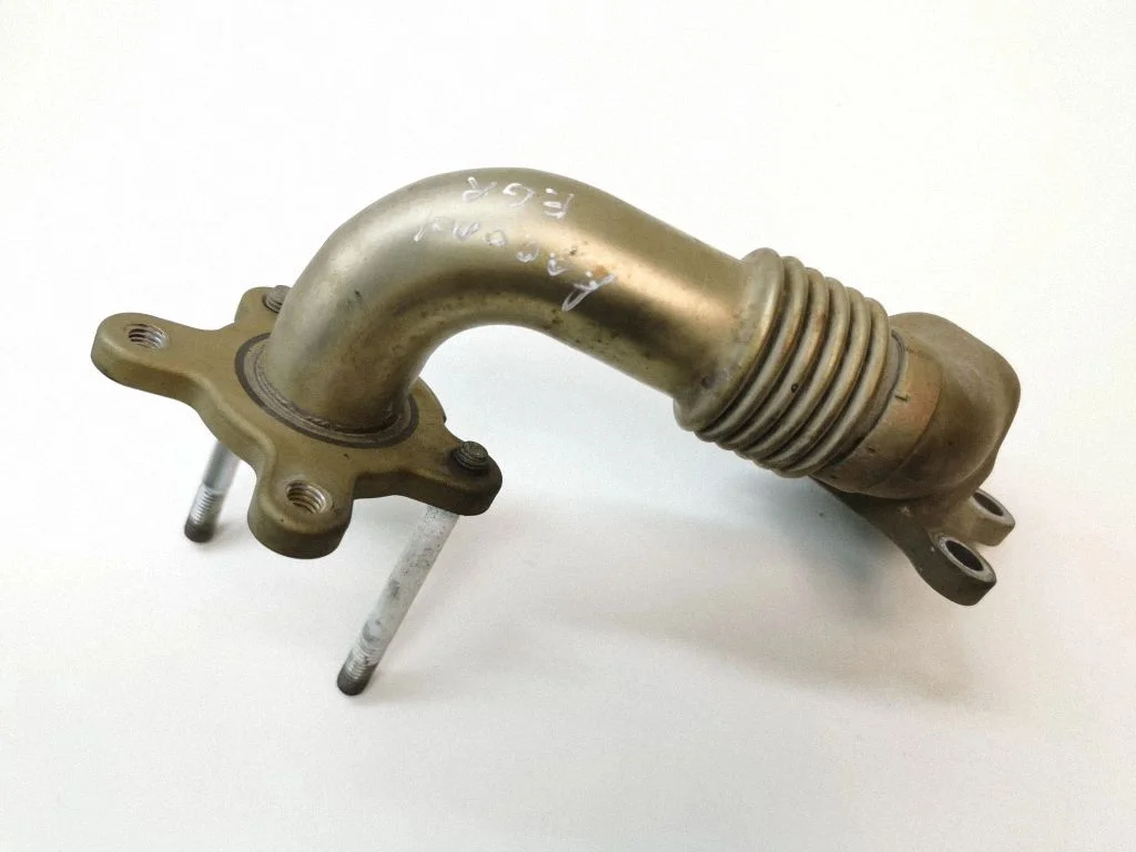 EGR valve line/pipe/hose