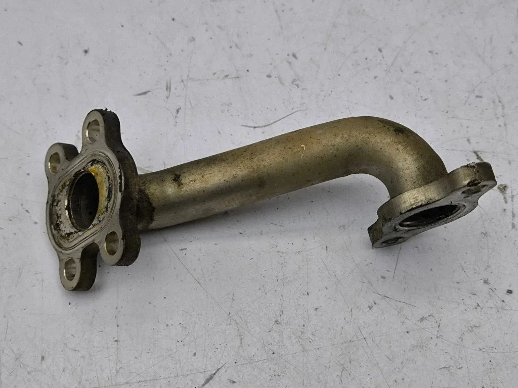 EGR valve line/pipe/hose
