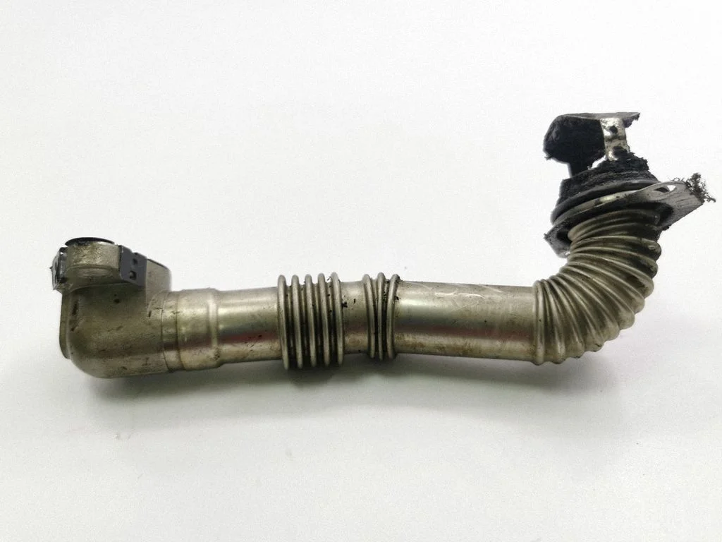 EGR valve line/pipe/hose 9803250080