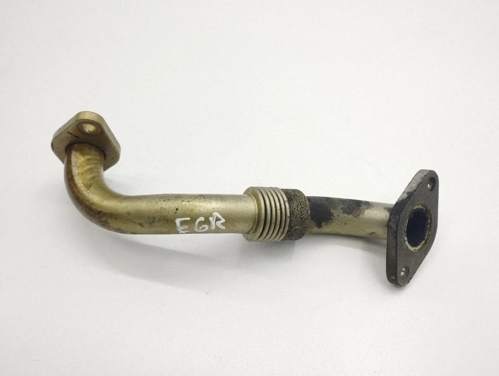 EGR valve line/pipe/hose 038131521J