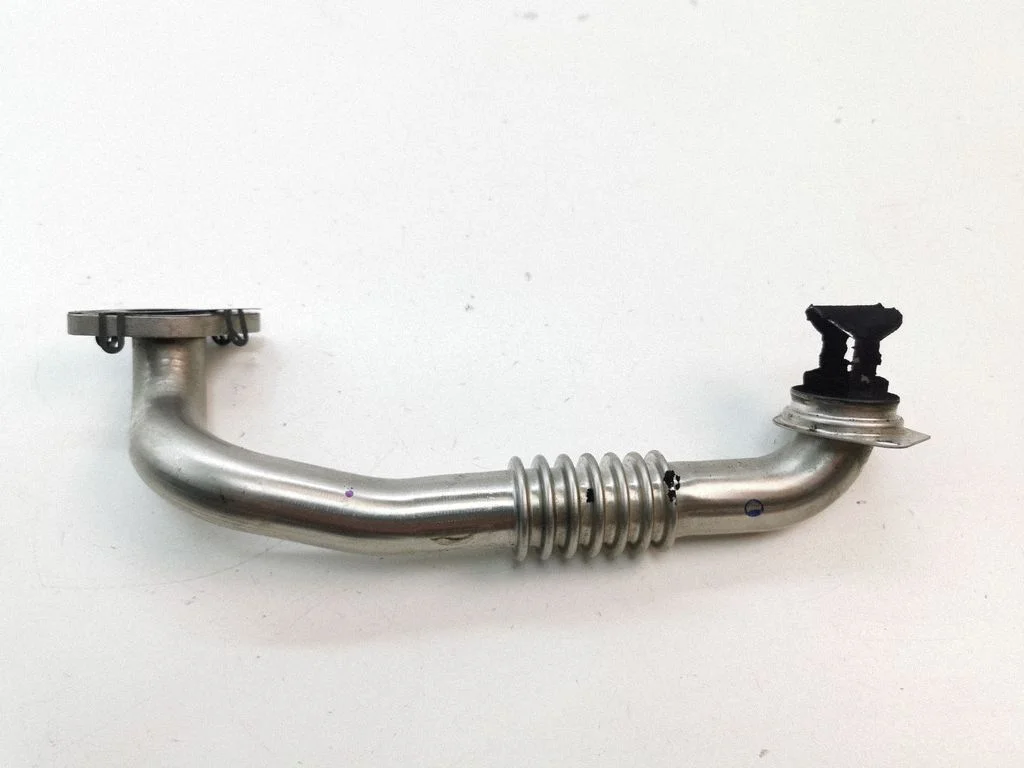 EGR valve line/pipe/hose FM5QSD477AA