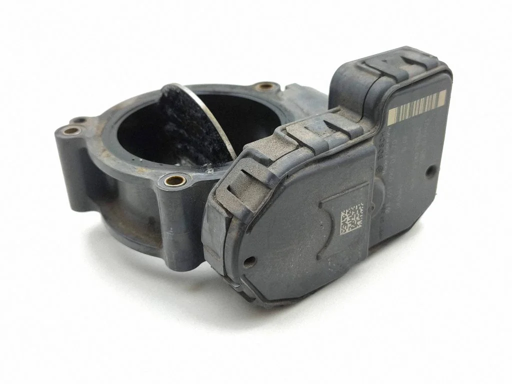 Throttle valve – Mercedes-Benz B-Class W246 W242 (2011-2017)