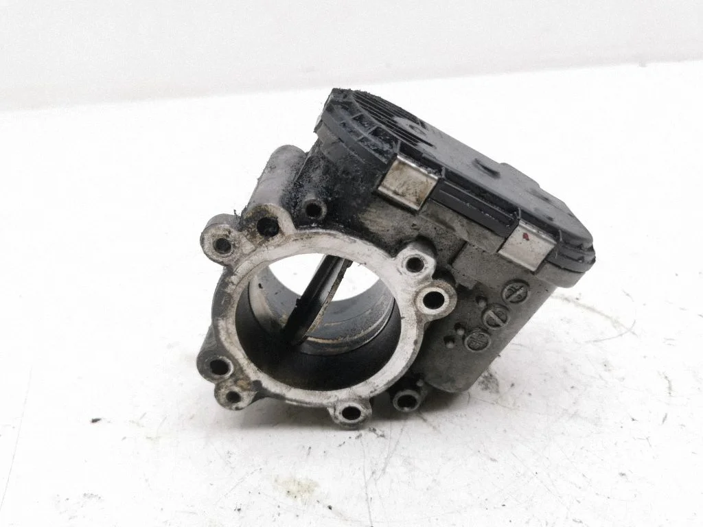 Throttle valve – Mercedes-Benz S-Class W221 (2005-2013)