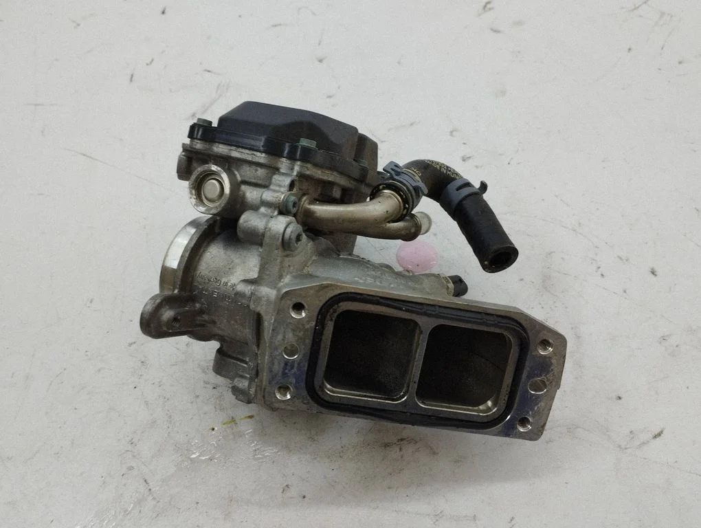 Throttle valve 04L128063T