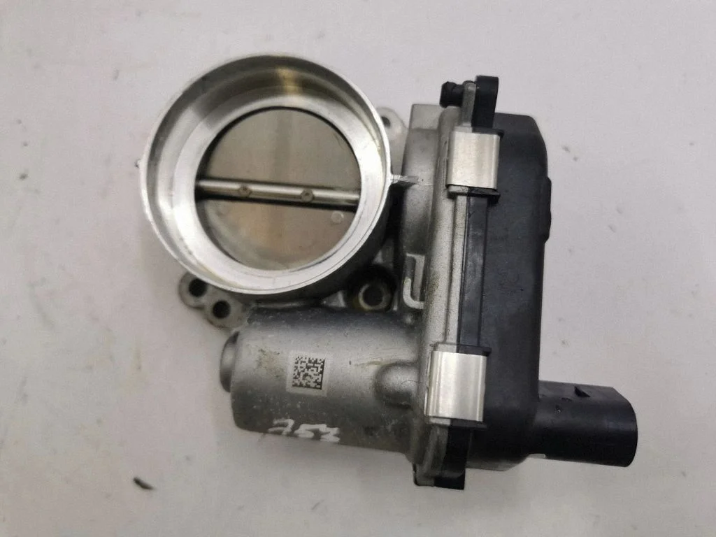 Throttle valve 04E133062T