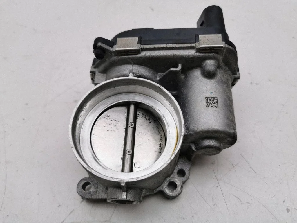 Throttle valve 04E133062T