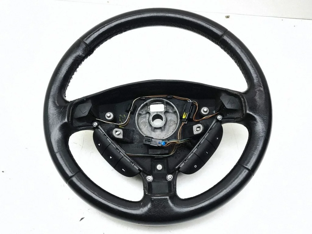 Steering wheel 13127925