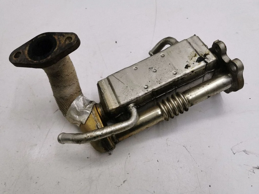 EGR valve cooler R2AX20304