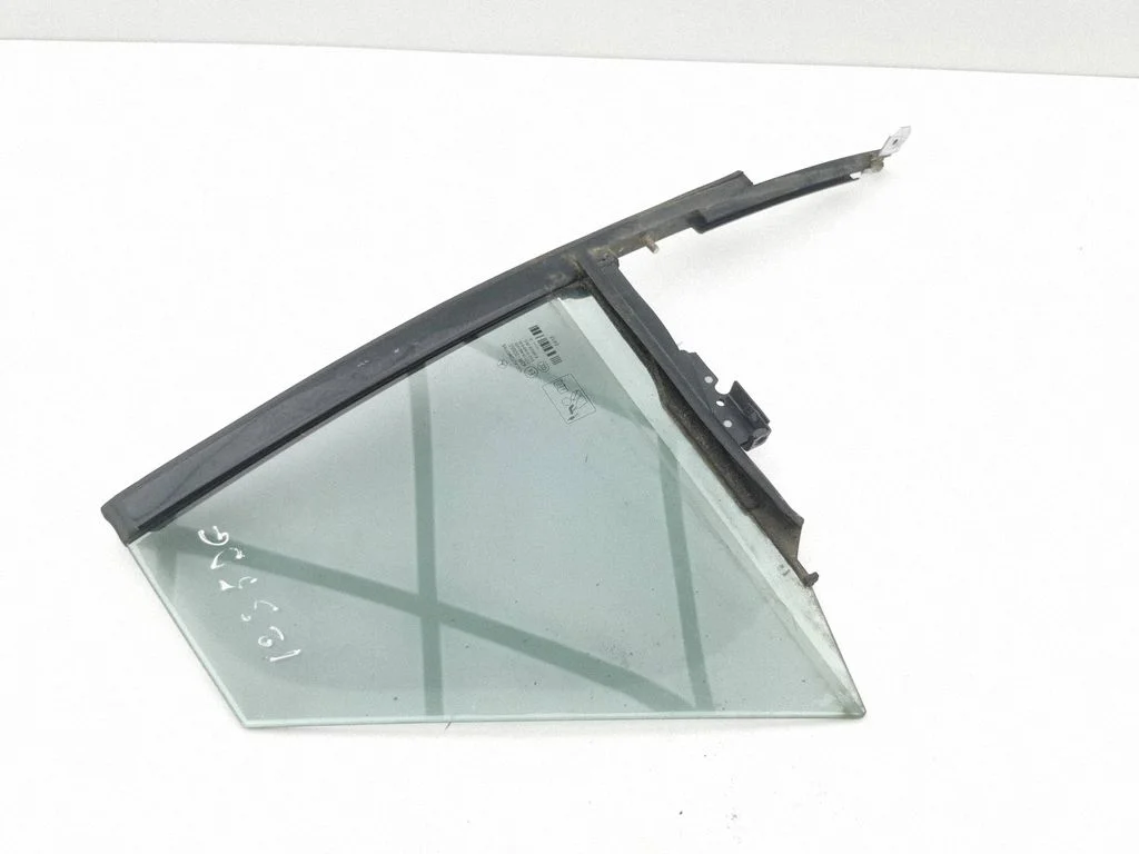 Rear vent window glass A21873000