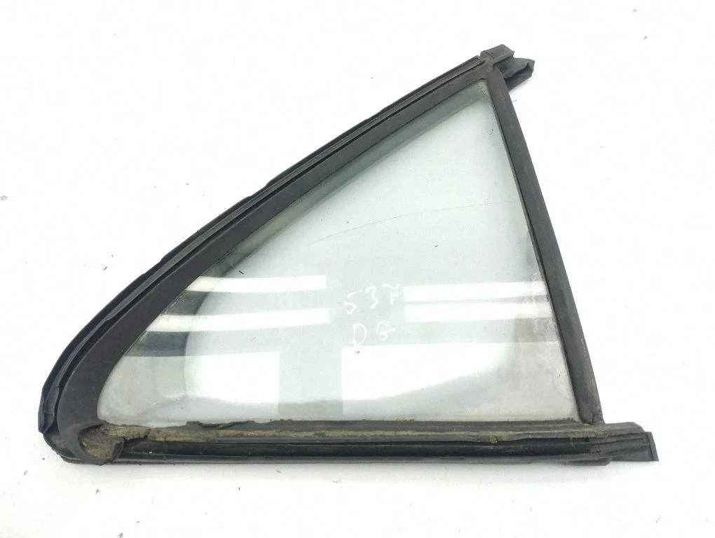 Rear vent window glass – right