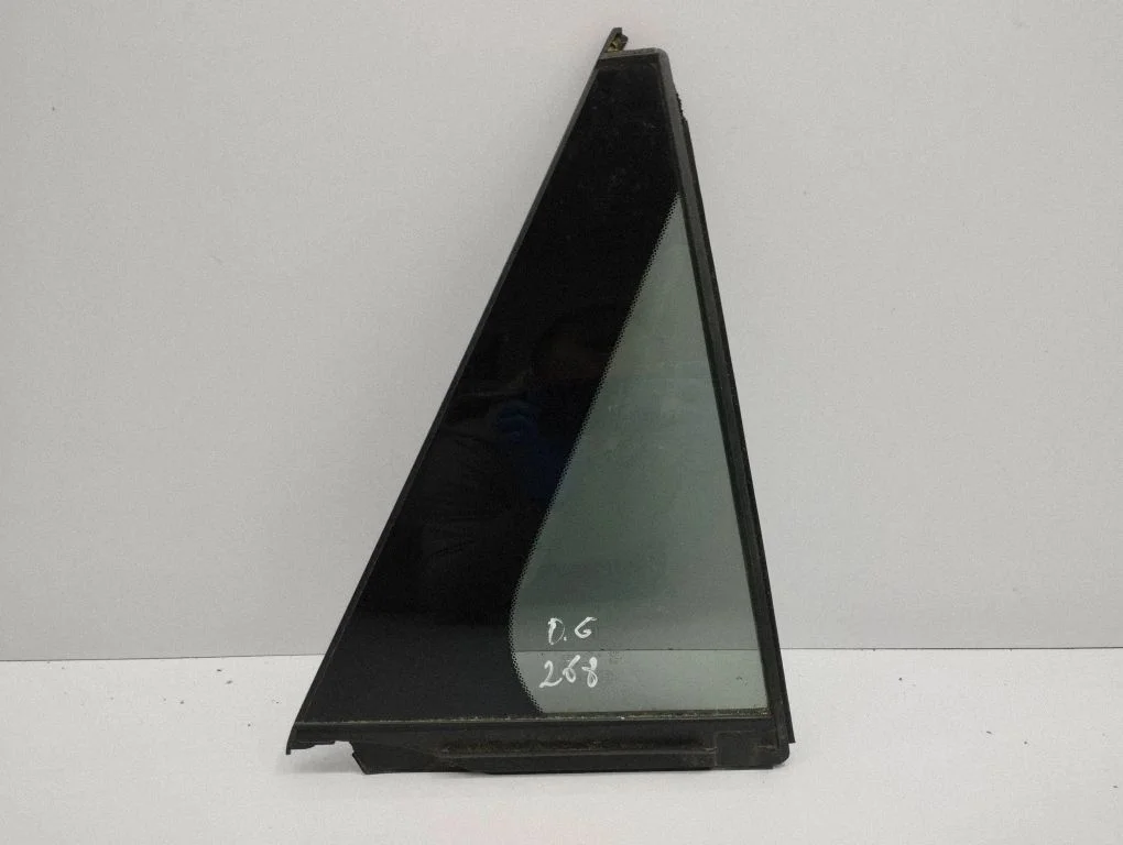 Rear vent window glass 43R005844