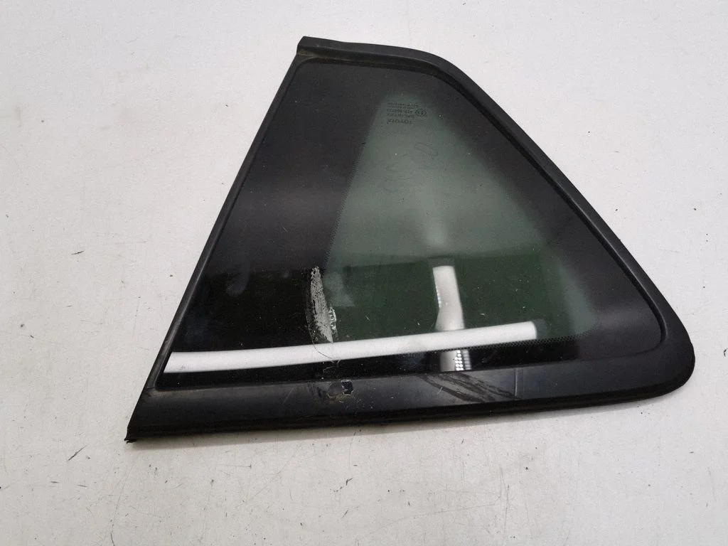 Rear vent window glass – right