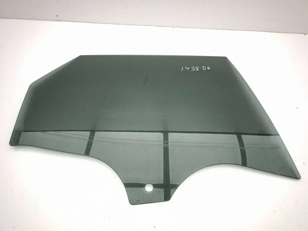 Rear door window glass – right