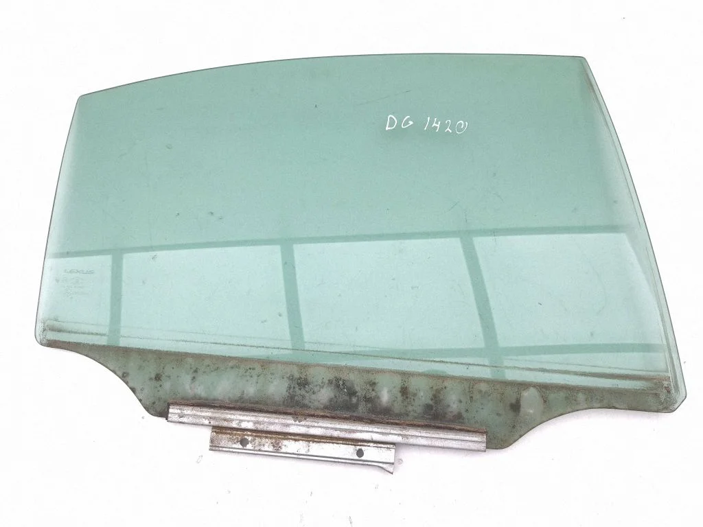 Rear door window glass 43R005844