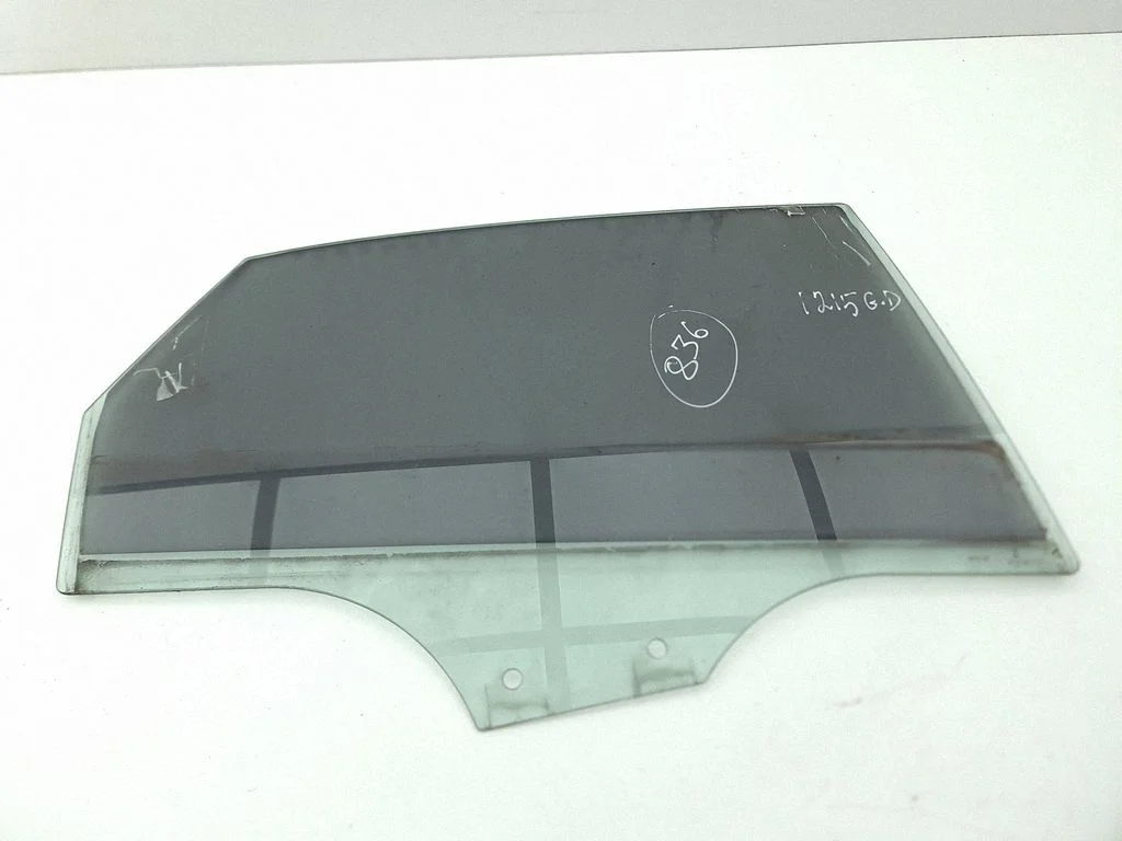 Rear door window glass – right