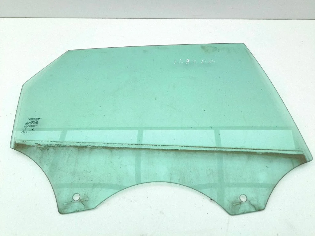 Rear door window glass – right