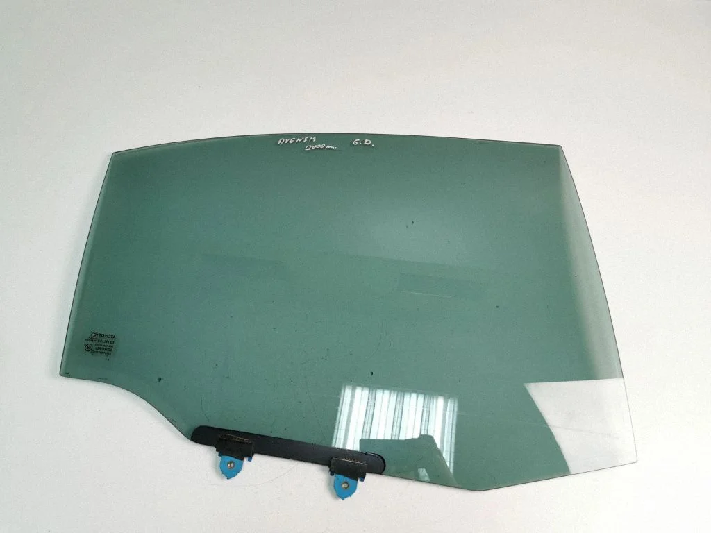 Rear door window glass – right