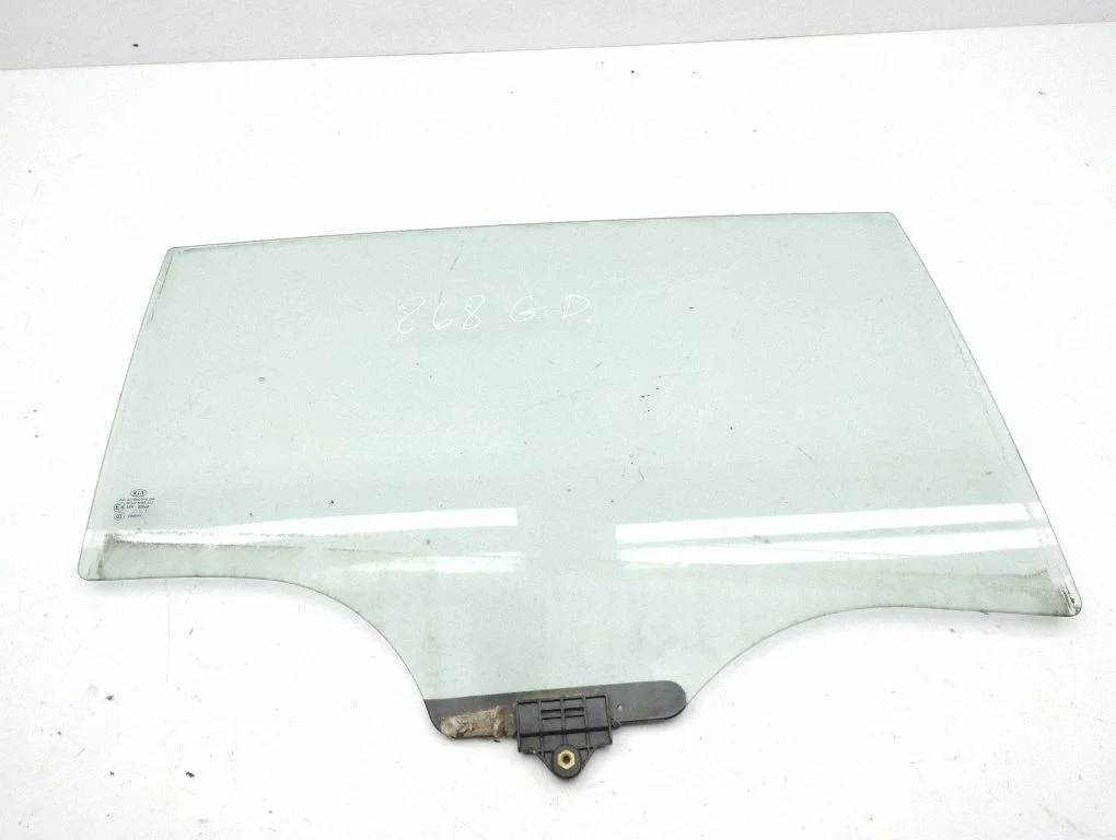 Rear door window glass – right