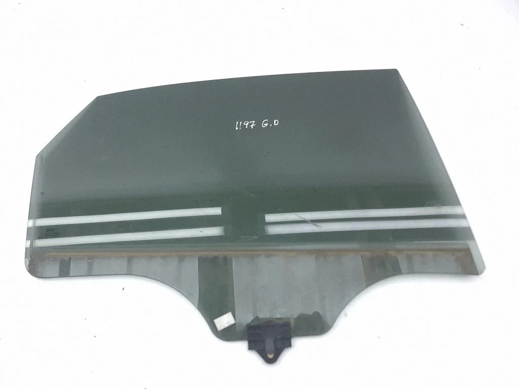 Rear door window glass – right