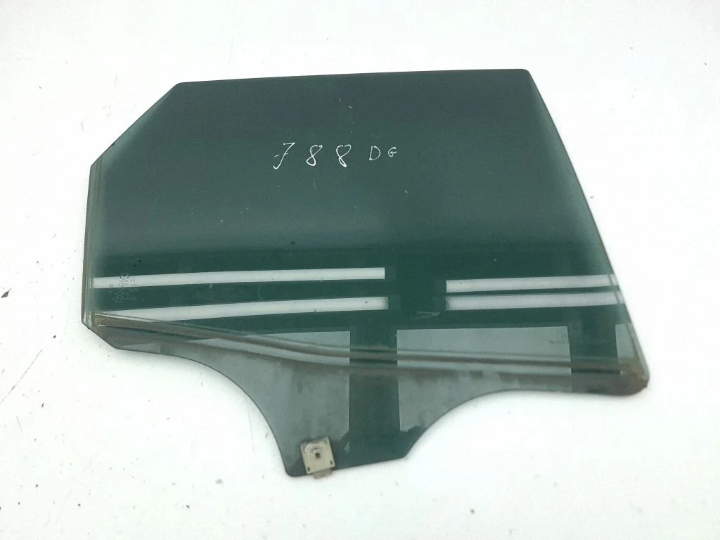 Rear door window glass – right