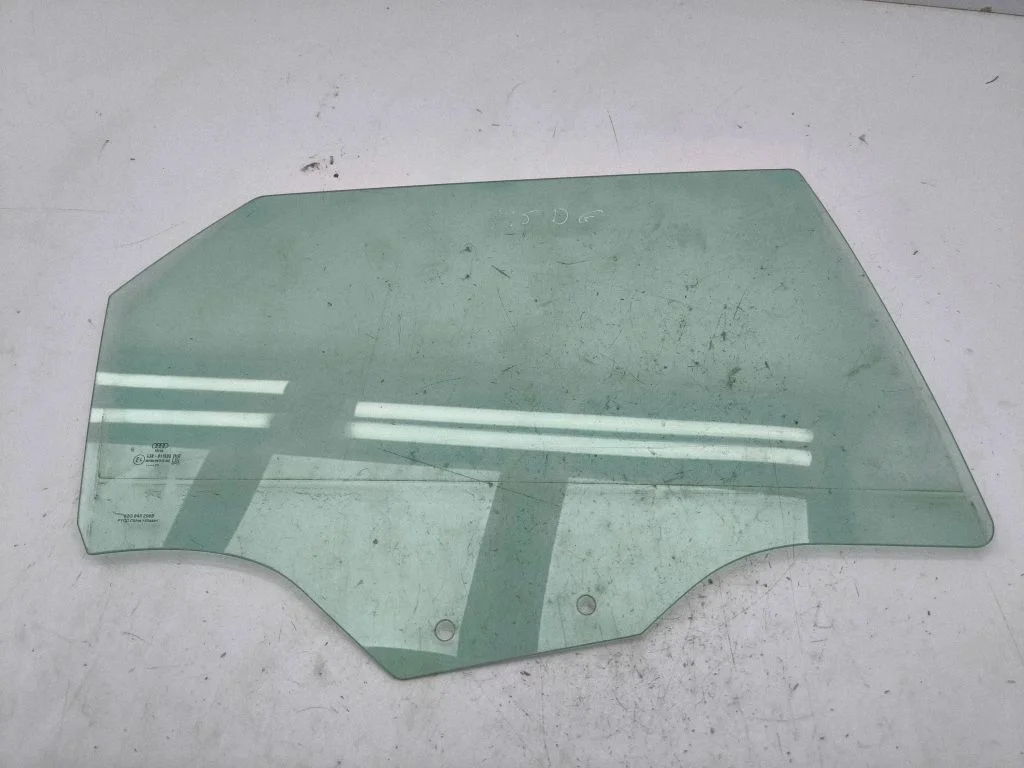 Rear door window glass – right