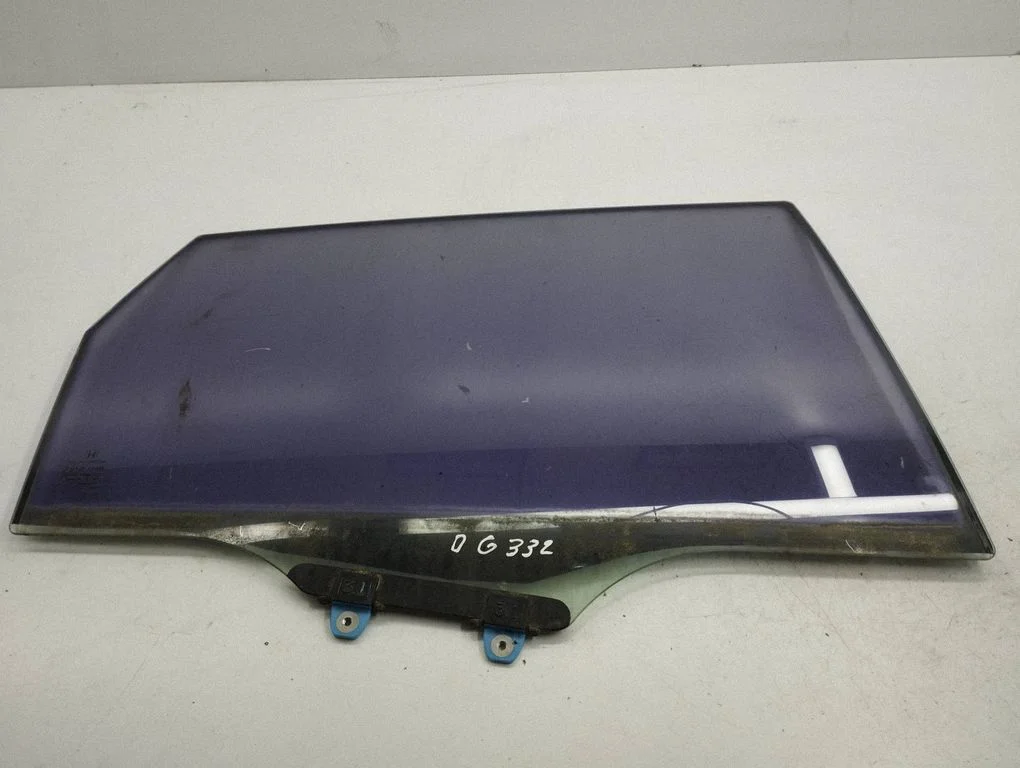 Rear door window glass 43R00048