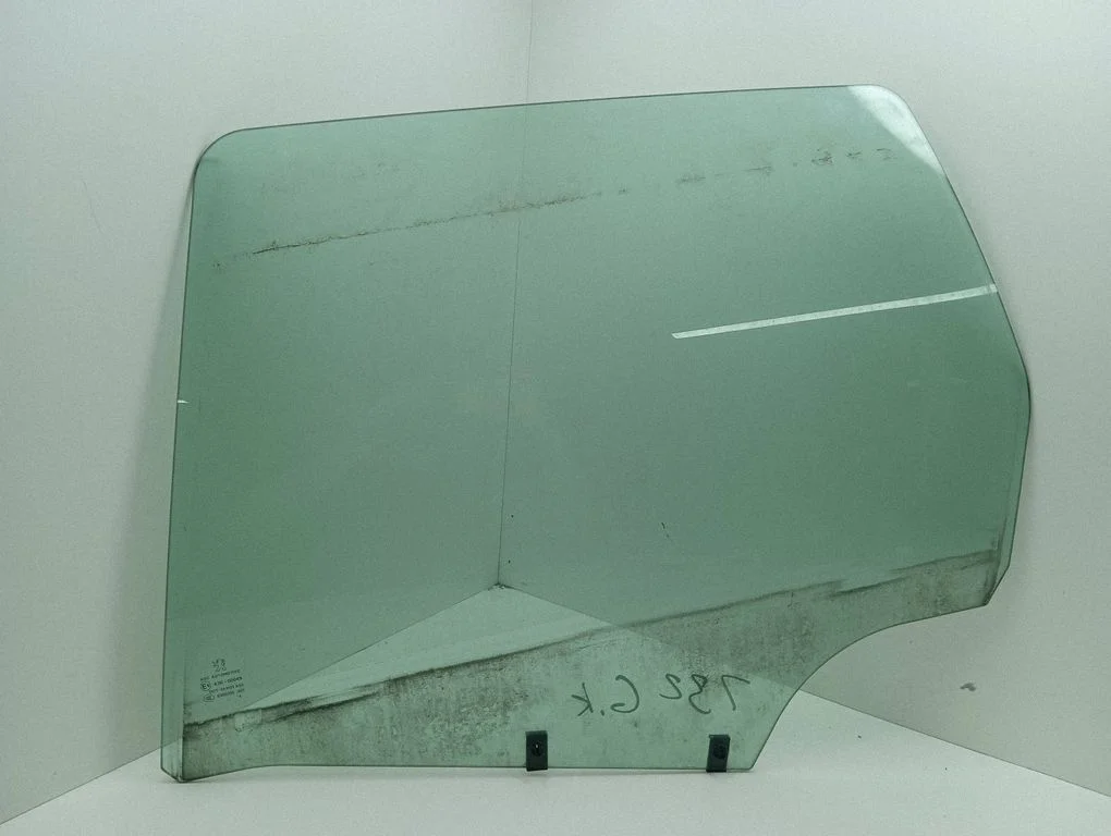 Rear door window glass 43R00049